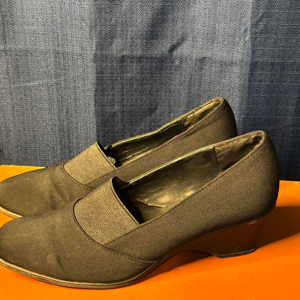 Sas Women's Black Loafers